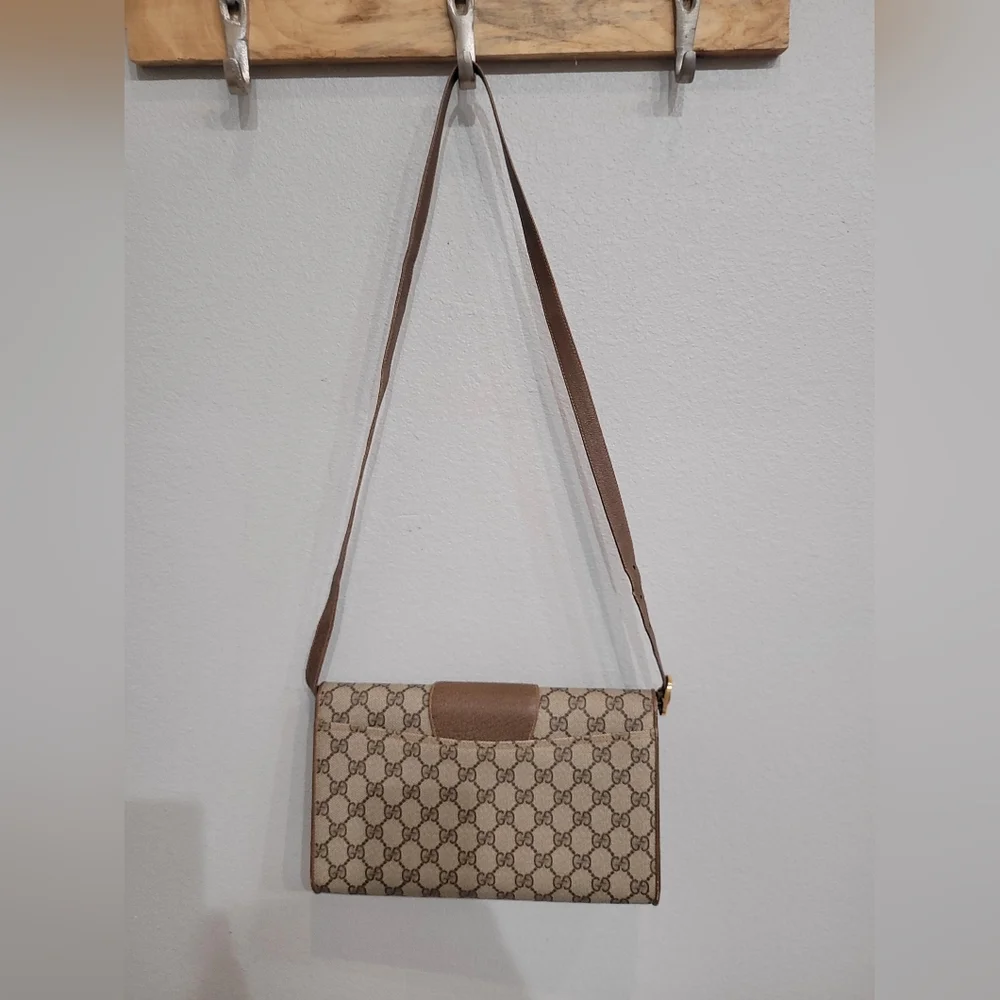 GUCCI Crosbody Bag, Clutch, Two Ways, Vintage, Prestige Condition - Picture 15 of 16